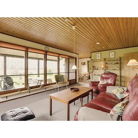 Two-bedroom Holiday In Dom wakacyjny *